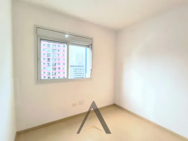 Apartamento 3 quartos e 2 banheiros, para alugar, no bairro Vila Regente Feijó em São Paulo