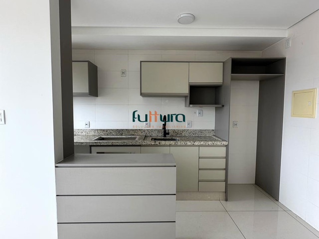 Apartamento com 66m² 2 quartos e 3 banheiros, para alugar, no bairro Setor Bueno em Goiânia