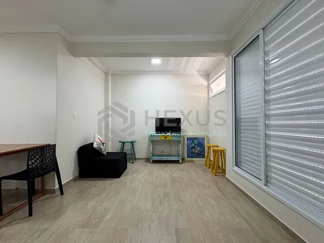 Apartamento 1 quarto e 1 banheiro, à venda, no bairro Pitangueiras em Guarujá
