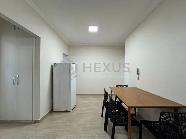 Apartamento 1 quarto e 1 banheiro, à venda, no bairro Pitangueiras em Guarujá