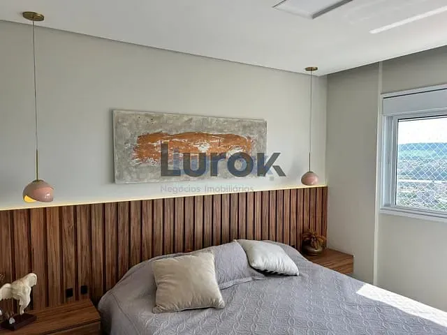 Apartamento com 110m² 3 quartos e 3 banheiros, à venda, no bairro Vila Embaré em Valinhos