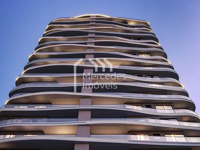 Apartamento 3 quartos e 5 banheiros, à venda, no bairro Fazenda em Itajaí