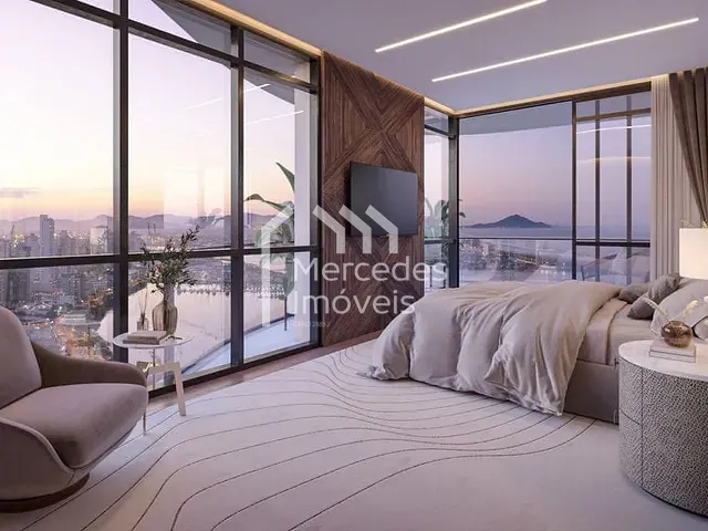 Apartamento 3 quartos e 5 banheiros, à venda, no bairro Fazenda em Itajaí