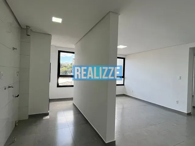 Apartamento 2 quartos e 1 banheiro, para alugar, no bairro Centro em Marau