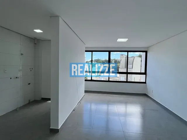 Apartamento 2 quartos e 1 banheiro, para alugar, no bairro Centro em Marau