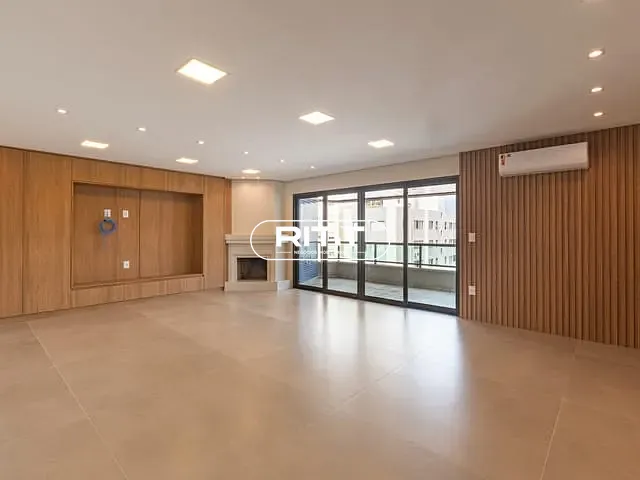 Apartamento com 200m² 3 quartos e 5 banheiros, à venda, no bairro Cambuí em Campinas