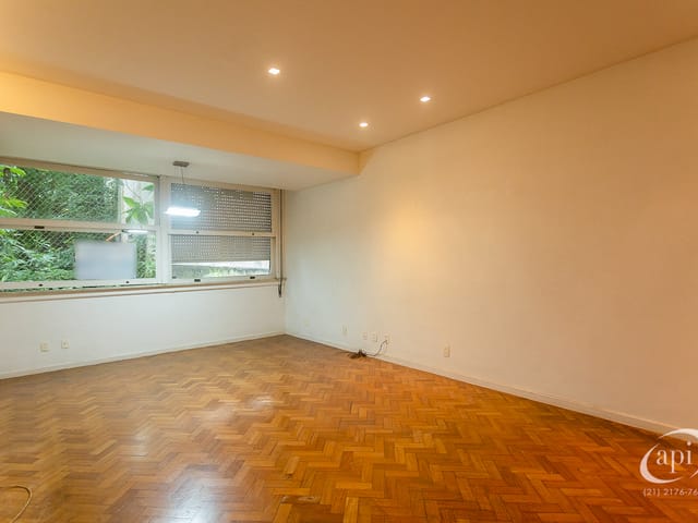 Foto do Apartamento - Rua Santa Clara: Apartamento à venda, Copacabana, RJ.  Localizado próximo ao metrô da Siqueira Campos. Agende já a sua visita!! | GrupoApi