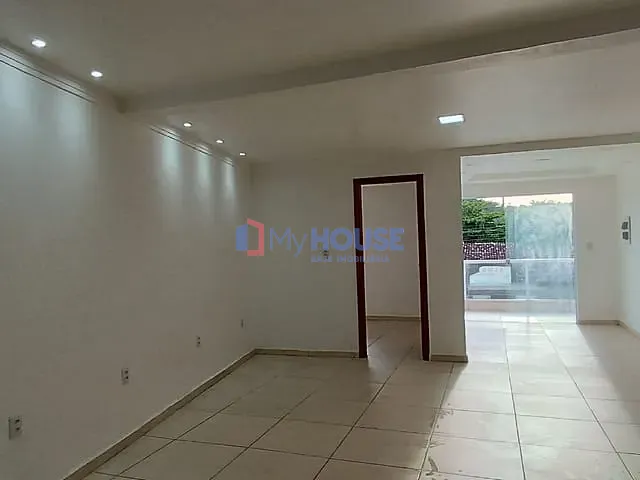 Apartamento 2 quartos e 2 banheiros, para alugar, no bairro Jardim Savóia em Ilhéus