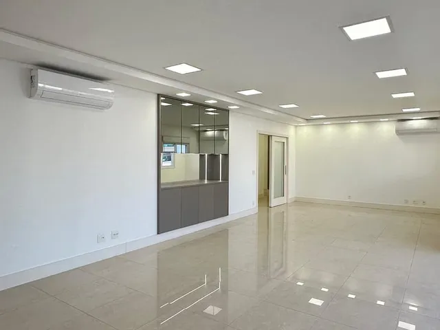 Apartamento com 375m² 3 quartos e 5 banheiros, à venda, no bairro Gleba Palhano em Londrina