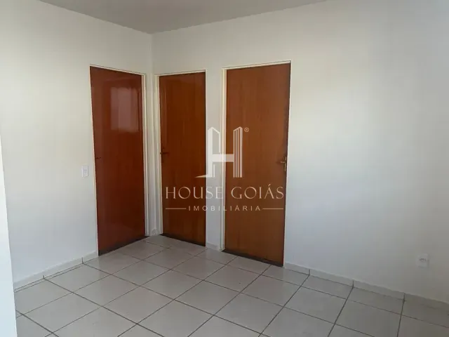 Apartamento 2 quartos e 1 banheiro, à venda, no bairro Residencial Santa Fé em Trindade