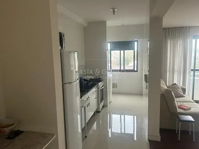 Apartamento com 70m² 2 quartos e 1 banheiro, para alugar, no bairro São Francisco em Curitiba