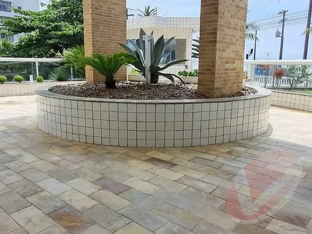 Apartamento 2 quartos e 2 banheiros, à venda, no bairro Real em Praia Grande