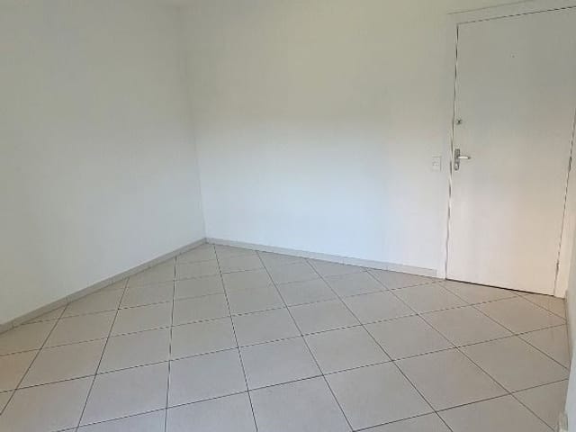 Apartamento 2 quartos e 2 banheiros, à venda ou para alugar, no bairro Glória em Macaé