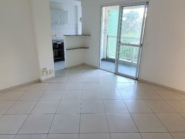 Apartamento 2 quartos e 2 banheiros, à venda ou para alugar, no bairro Glória em Macaé