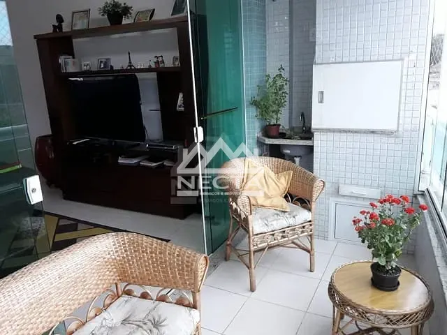 Apartamento com 185m² 3 quartos e 5 banheiros, à venda, no bairro SUMARÉ em Caraguatatuba