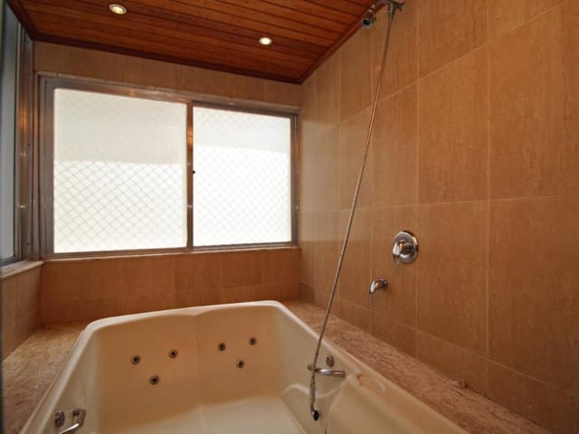 Foto do Apartamento - Apartamento à venda com 127m², 3 quartos, 1 suíte, 2 vagas de garagem em Moema - São Paulo/SP | Paulista Imóveis