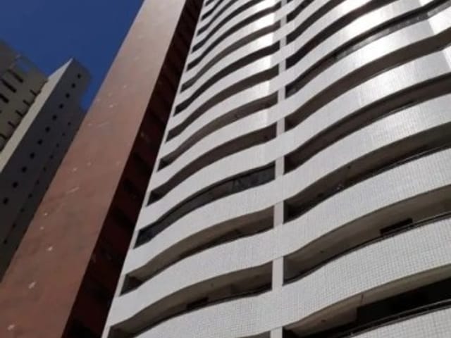 Apartamento 3 quartos e 3 banheiros, à venda, no bairro Meireles em Fortaleza