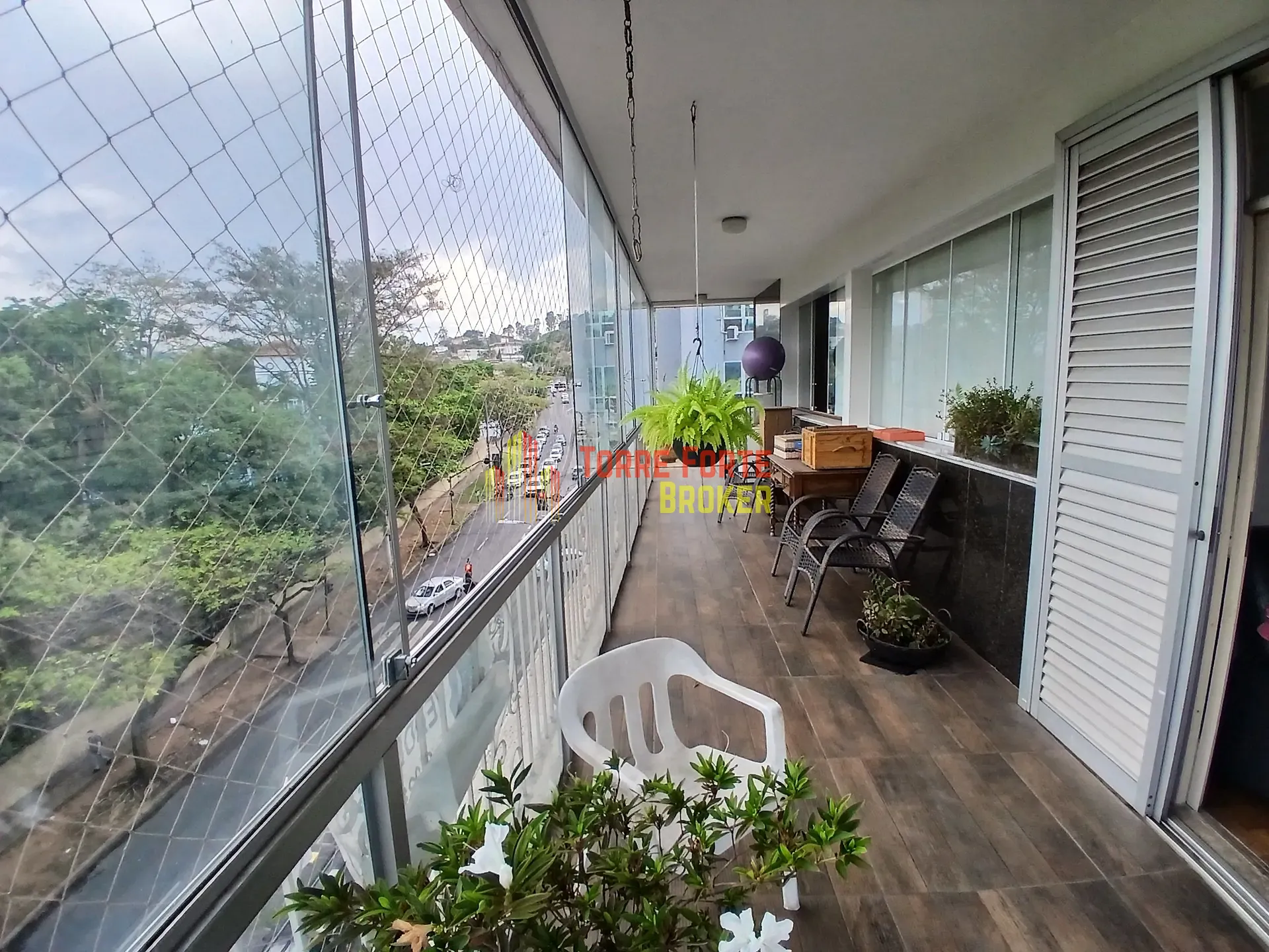 Apartamento, 4 quartos, 241 m² - Foto 1