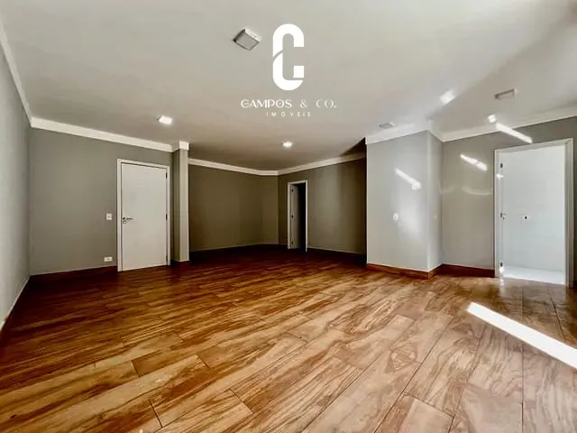 Apartamento 3 quartos e 3 banheiros, à venda, no bairro Vila Jaguaribe em Campos do Jordão