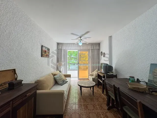 Apartamento 2 quartos e 2 banheiros, à venda, no bairro Pitangueiras em Guarujá