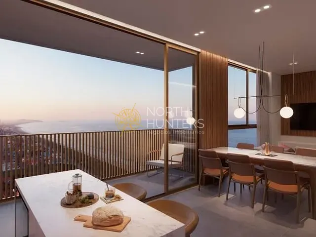 Apartamento com 179m² 3 quartos e 4 banheiros, à venda, no bairro Centro em Balneário Piçarras