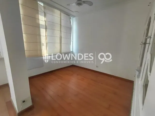 Apartamento 2 quartos e 1 banheiro, para alugar, no bairro Copacabana em Rio de Janeiro
