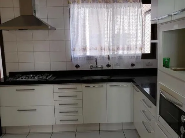 Apartamento com 325m² 3 quartos e 5 banheiros, à venda, no bairro Gleba Palhano em Londrina