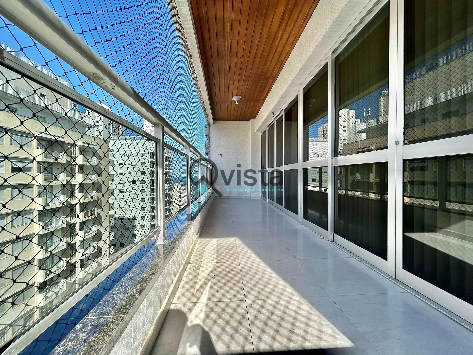 Apartamento, 3 quartos, 140 m² - Foto 1