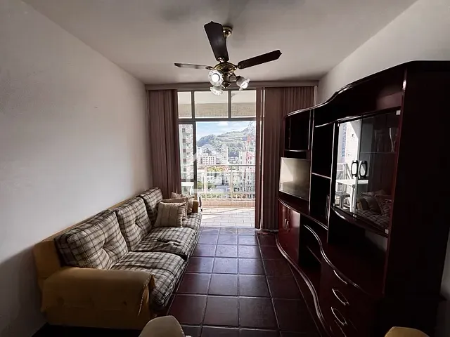 Apartamento 3 quartos e 3 banheiros, para alugar, no bairro Pitangueiras em Guarujá