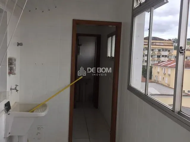 Apartamento com 250m² 4 quartos e 3 banheiros, à venda, no bairro Centro em Poços de Caldas