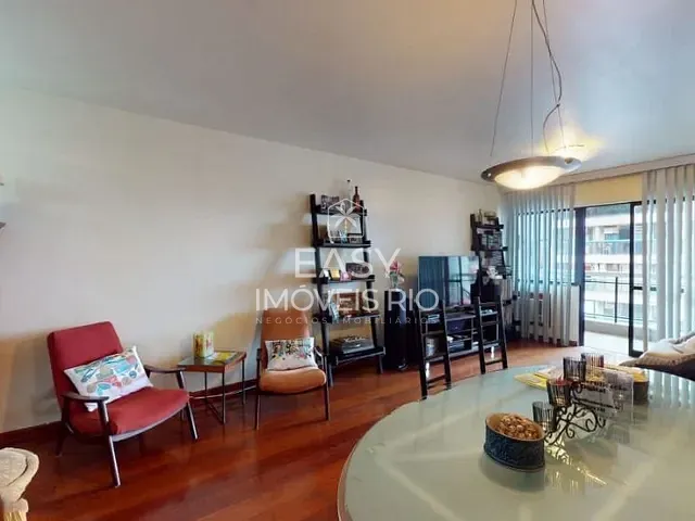 Apartamento com 117m² 3 quartos e 2 banheiros, à venda, no bairro Copacabana em Rio de Janeiro
