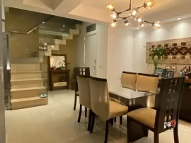 Apartamento à venda, no bairro Bingen em Petrópolis