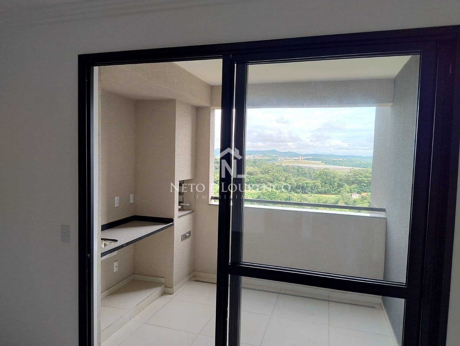 Apartamento à venda com 3 quartos, 104m² - Foto 2