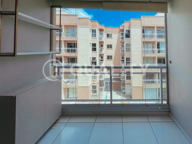 Apartamento 2 quartos e 2 banheiros, à venda, no bairro Prefeito José Walter em Fortaleza