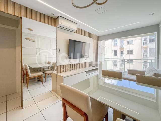 Apartamento 2 quartos e 2 banheiros, à venda, no bairro Prefeito José Walter em Fortaleza