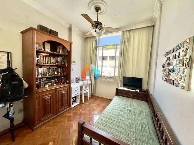 Apartamento com 135m² 3 quartos e 2 banheiros, à venda, no bairro Copacabana em Rio de Janeiro