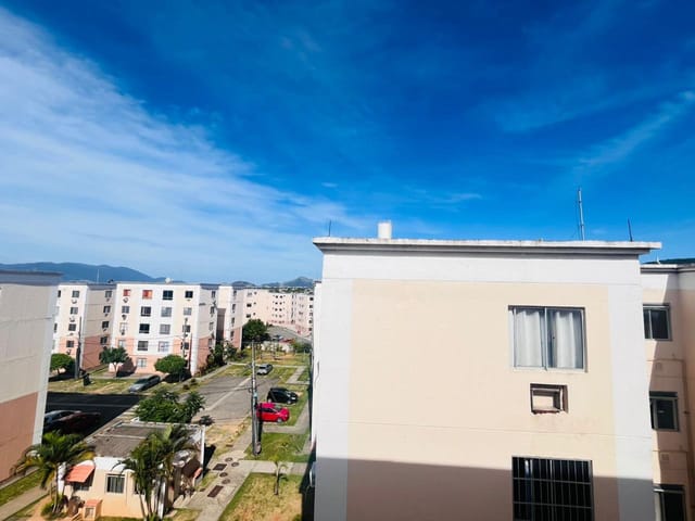 Apartamento 2 quartos e 1 banheiro, à venda, no bairro Cosmos em Rio de Janeiro