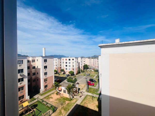 Apartamento 2 quartos e 1 banheiro, à venda, no bairro Cosmos em Rio de Janeiro