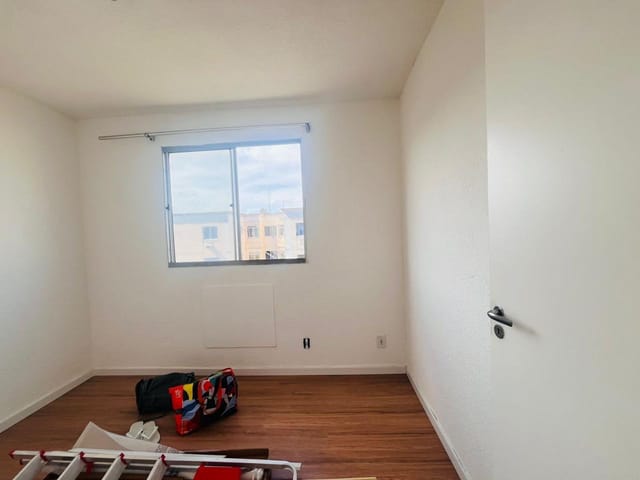 Apartamento 2 quartos e 1 banheiro, à venda, no bairro Cosmos em Rio de Janeiro