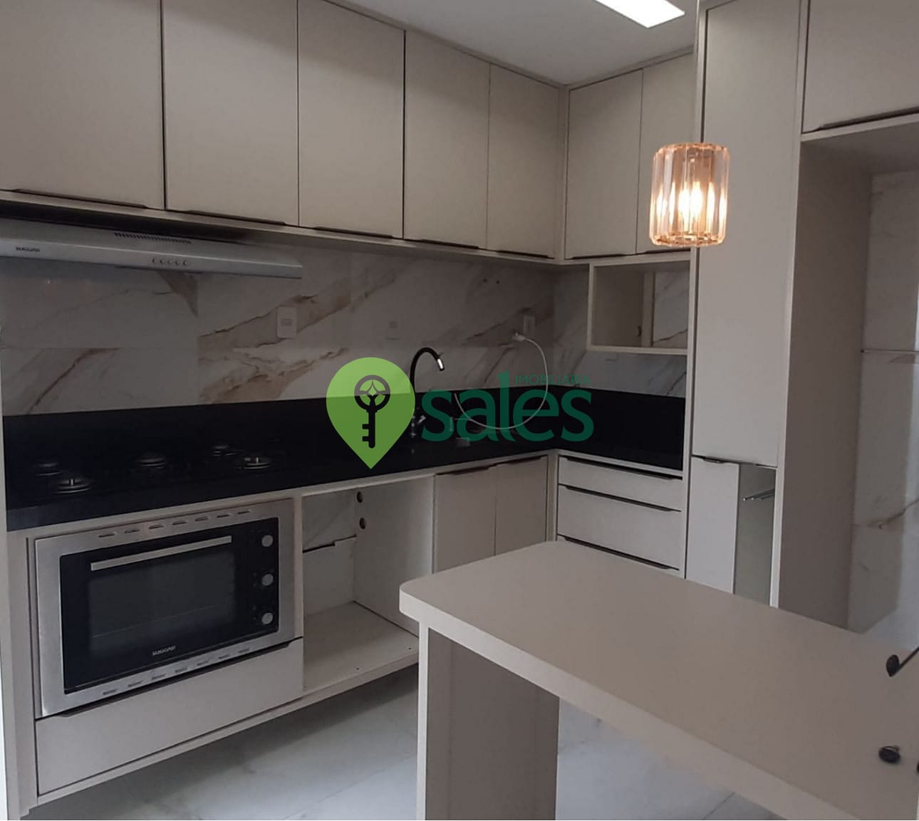 Apartamento à venda com 3 quartos, 98m² - Foto 1