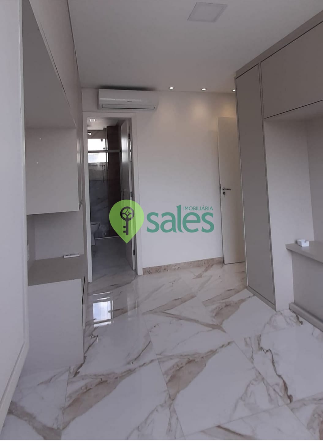 Apartamento à venda com 3 quartos, 98m² - Foto 9