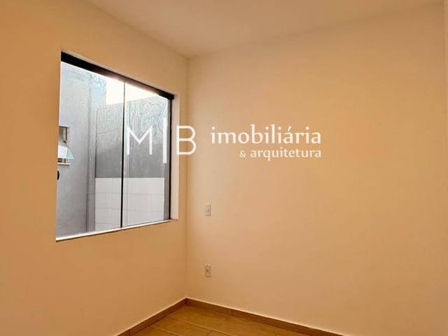 Apartamento 3 quartos e 2 banheiros, à venda ou para alugar, no bairro Residencial Santana em Lavras