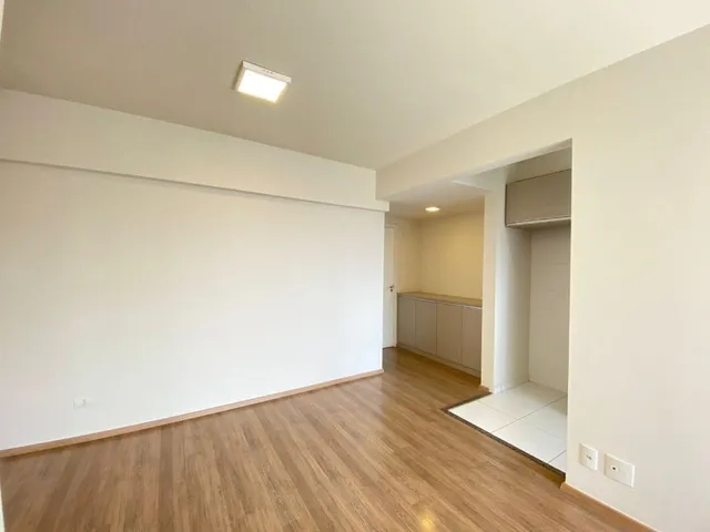 Apartamento com 109m² 3 quartos e 2 banheiros, à venda, no bairro Aurora em Londrina