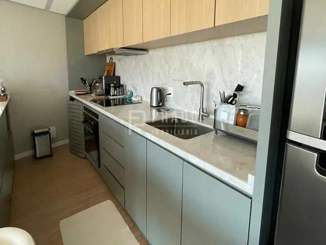 Apartamento 2 quartos e 2 banheiros, à venda, no bairro São Gonçalo em Pelotas