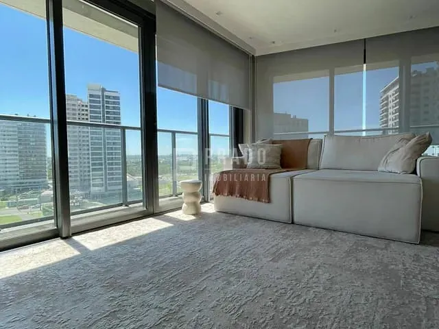 Apartamento 2 quartos e 2 banheiros, à venda, no bairro São Gonçalo em Pelotas