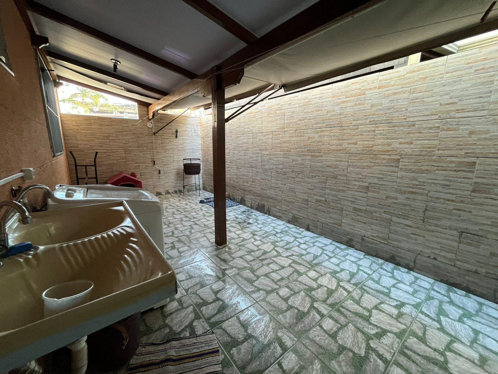 Apartamento à venda com 2 quartos, 69m² - Foto 3