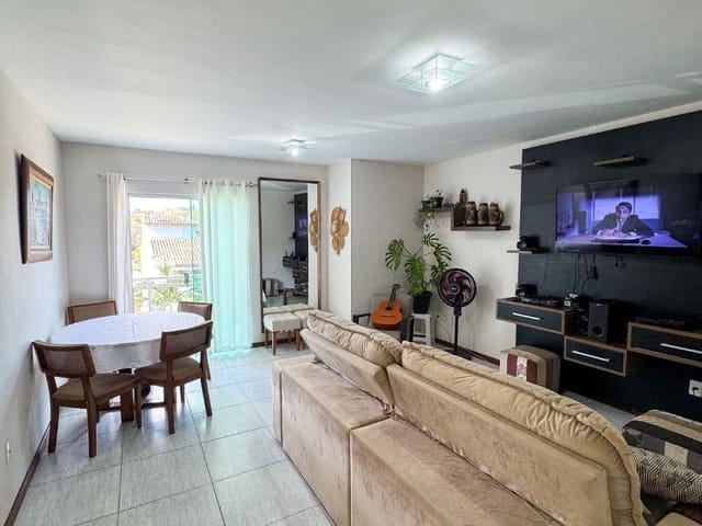 Apartamento 2 quartos e 1 banheiro, à venda, no bairro Granja dos Cavaleiros em Macaé