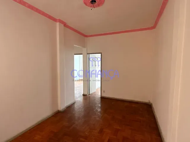 Apartamento com 78m² 2 quartos e 1 banheiro, para alugar, no bairro Campo Grande em Rio de Janeiro