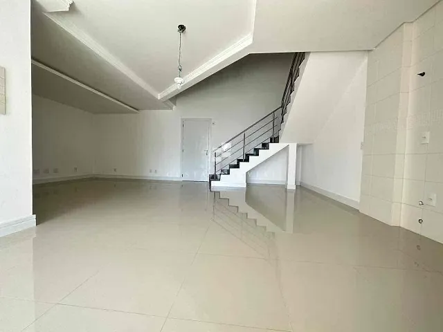 Apartamento com 190m² 3 quartos e 4 banheiros, à venda, no bairro Praia Brava de Itajaí em Itajaí