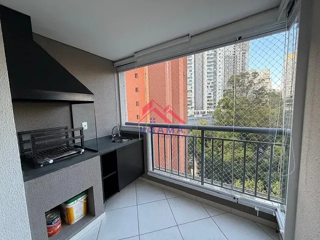 Apartamento 2 quartos e 2 banheiros, à venda, no bairro Vila Andrade em São Paulo